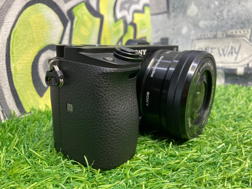 Sony A6400 Kit 16-50mm Покупка/Продажа