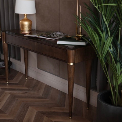 Консольный стол