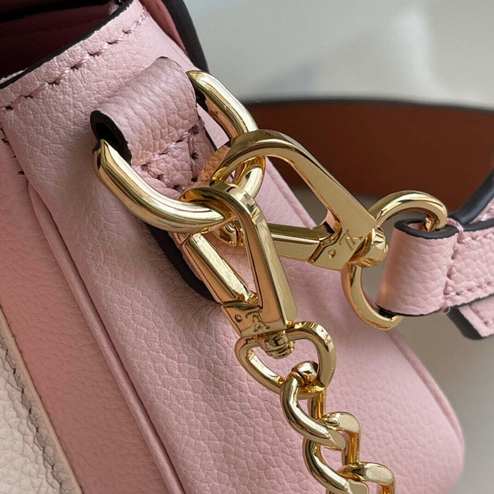 Louis Vuitton Lockme Chain PM