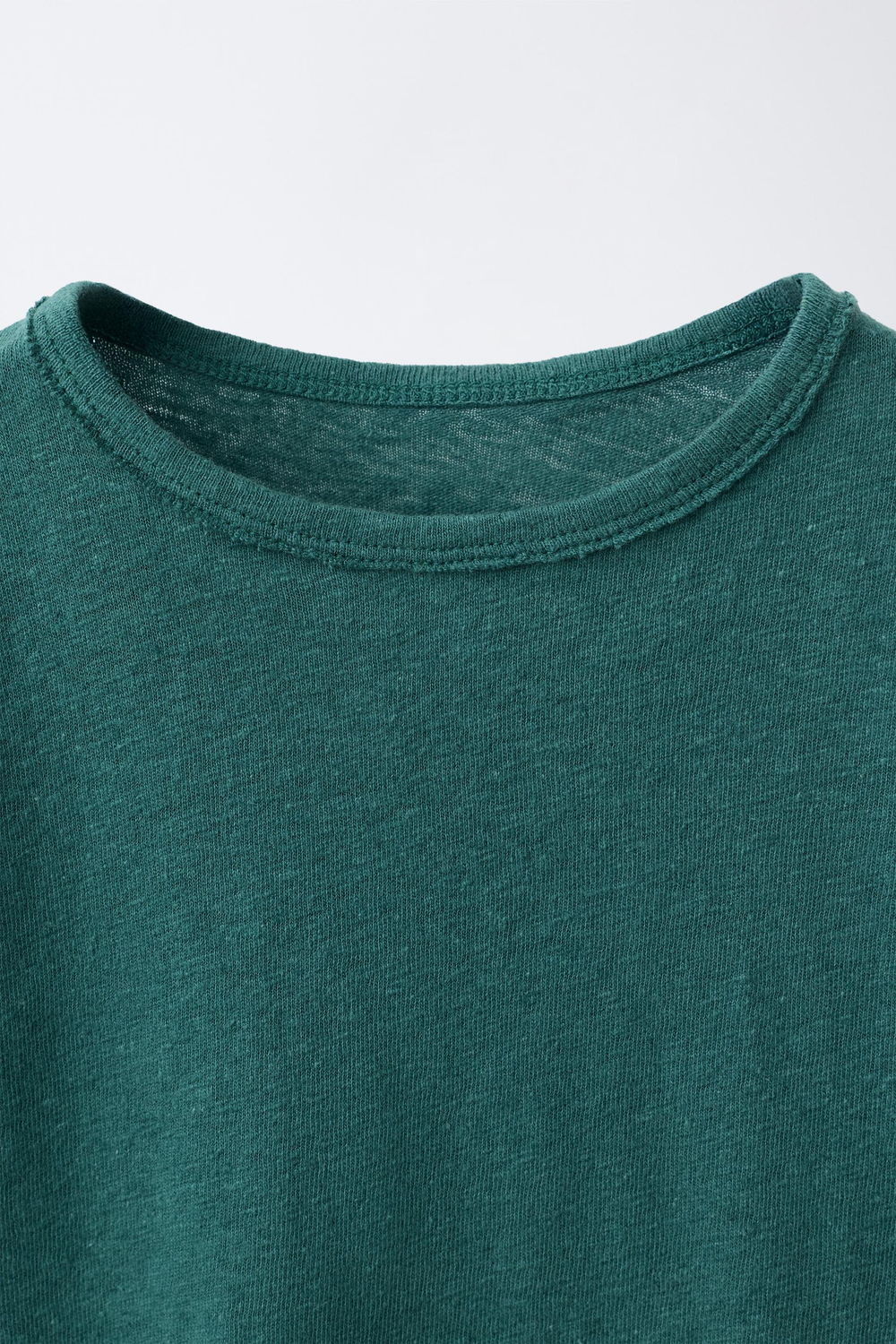 ZARA ФУТБОЛКА ИЗ ХЛОПКА И ЛЬНА, УТИНО-СИНИЙ