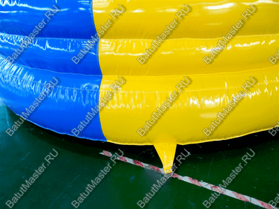 Скалодром "Покоритель вершин" 6*6*5 м