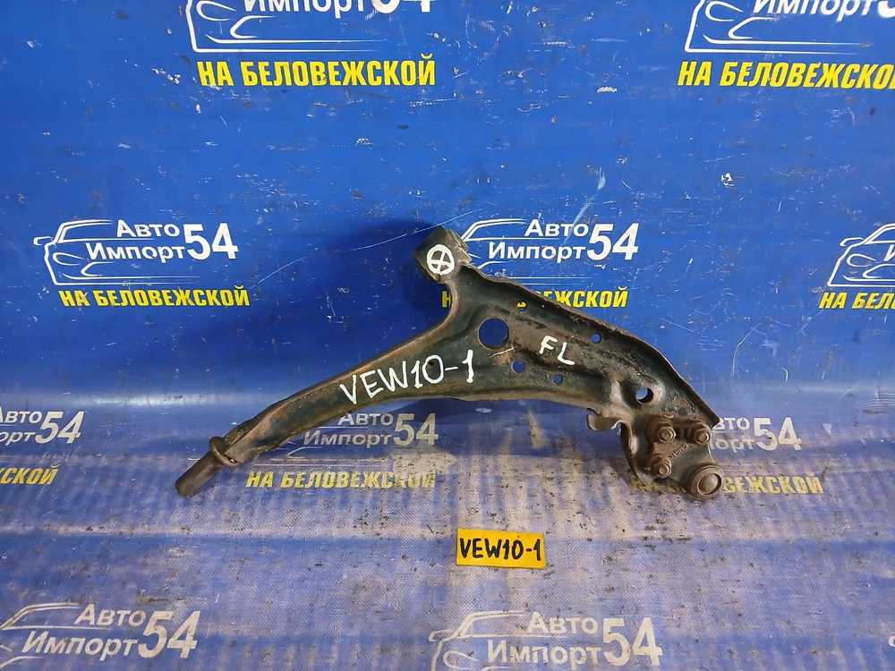 Рычаг передний левый NISSAN AVENIR 1997