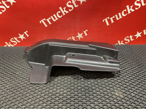 Накладка капота 2016г