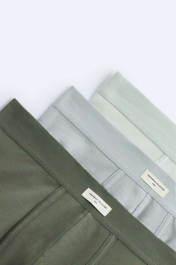 ZARA НАБОР ИЗ ТРЕХ ТРУСОВ-БОКСЕРОВ ИЗ МЯГКОЙ ТКАНИ, РАЗНЫЕ