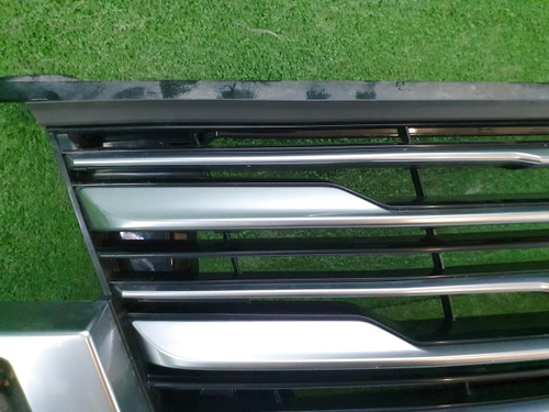 Решетка радиатора Cadillac Escalade 5 (2020-н.в.)