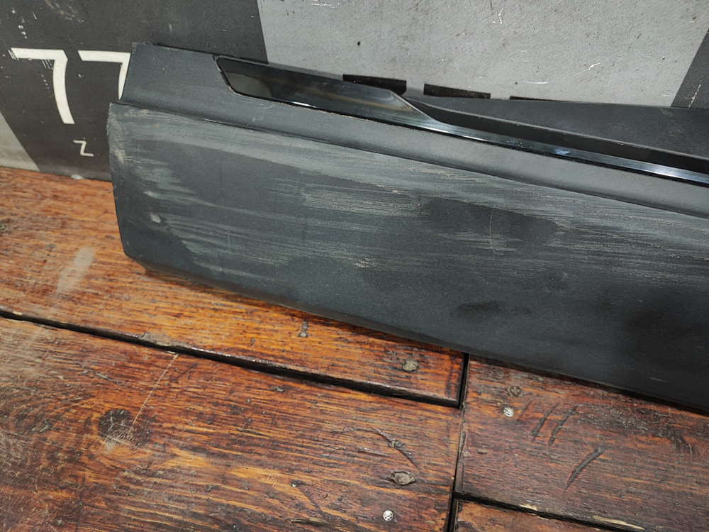 Накладка двери задней правой Haval F7 1 22-24 Б/У Оригинал 5500800XKQ11A8L