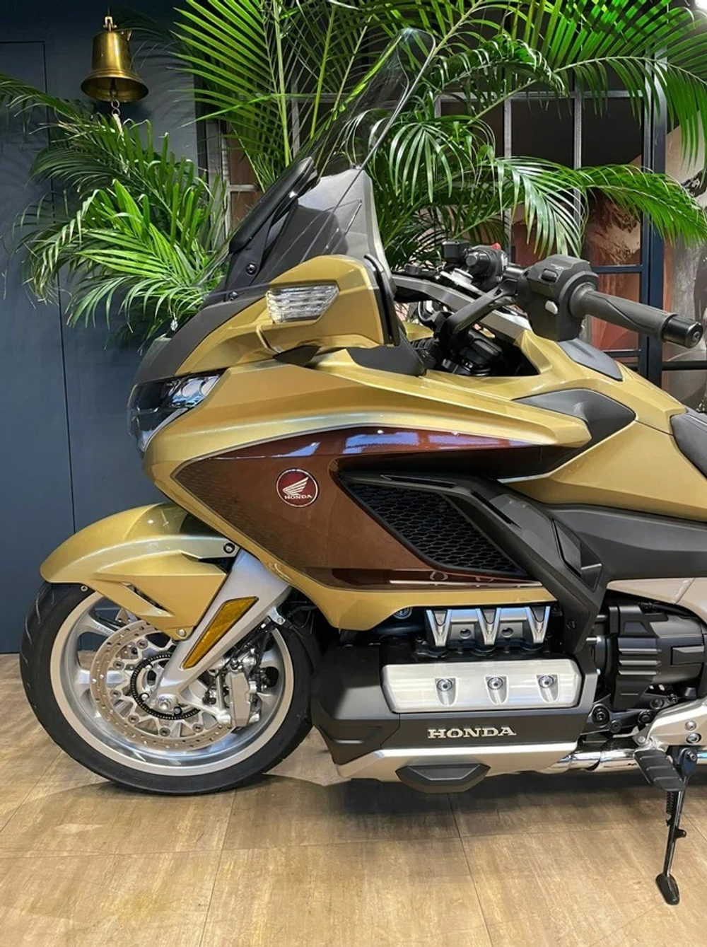 Honda GL1800 Gold Wing Tour "50th Anniversary" 2025