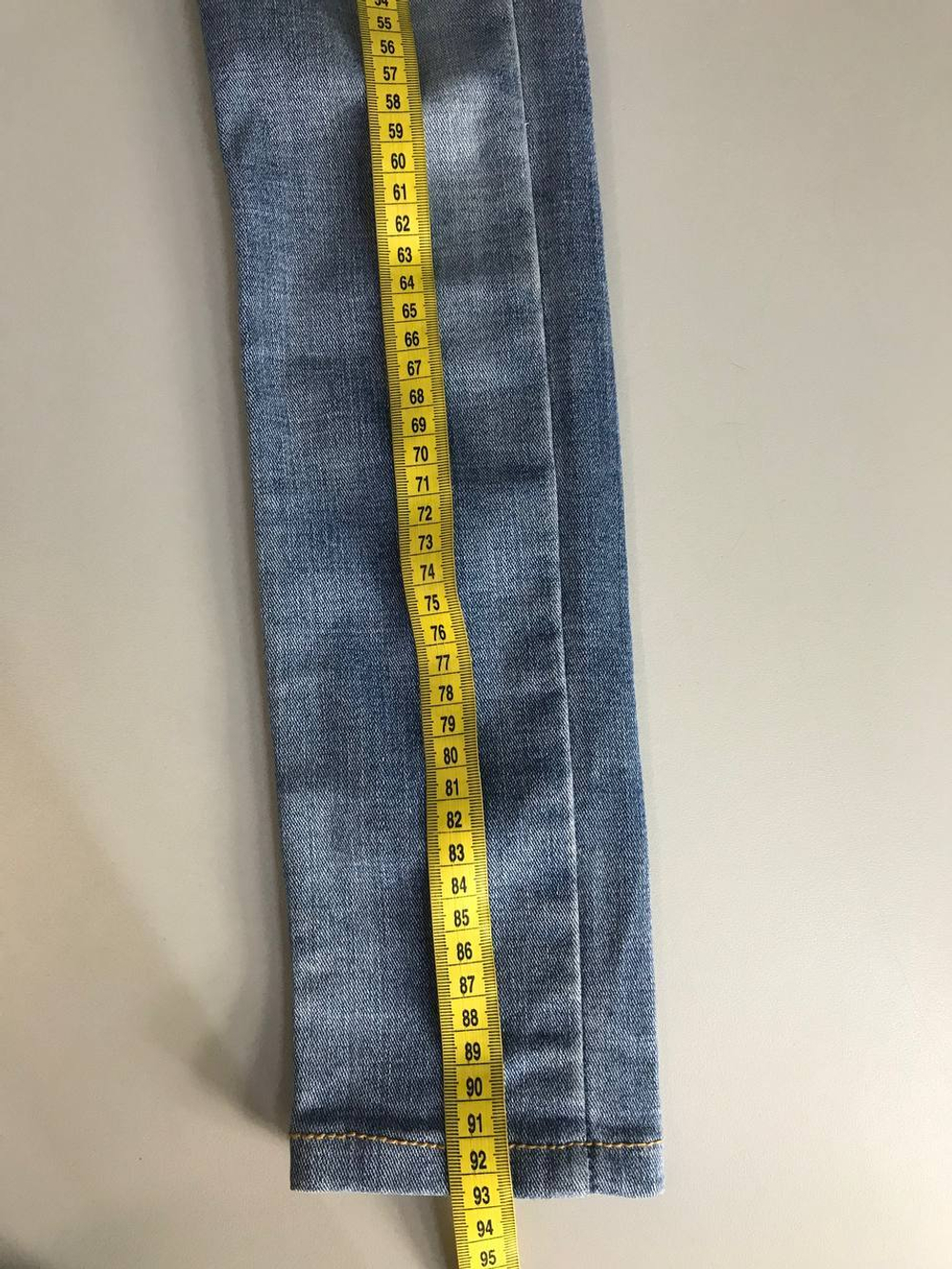 Джинсы Mango лаконичные, маркировка 32, визуально 38 размер