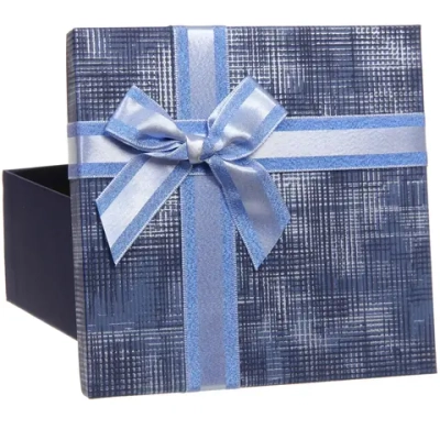 Коробка подарочная «С любовью» 17,5*17,5*8 см, синий
