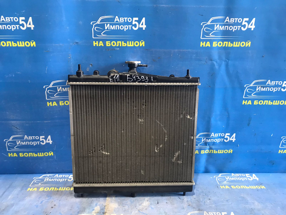 Радиатор двигателя NISSAN NOTE 2005-2007