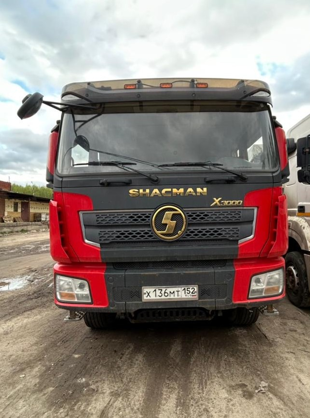 Shacman (Shaanxi) SX* 8x4 Самосвал SX33186V366 (Дизельный, 11,6 л, 423 л.с., МТ)