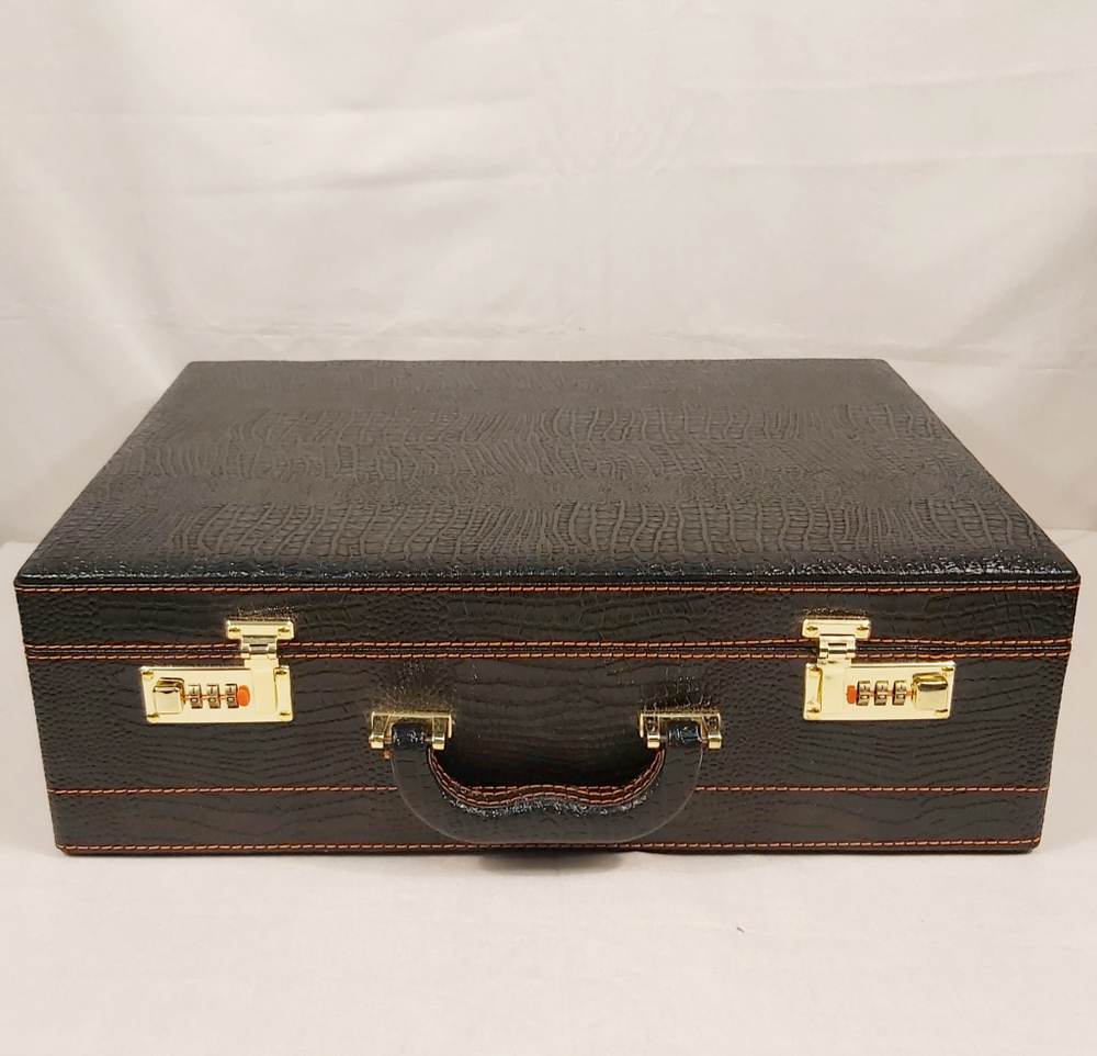 Набор подарочный для пикника «Хозяин Тайги» на 6 персон в кейсе