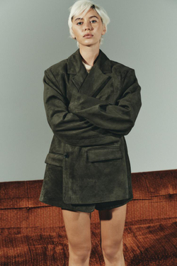 ZARA БЛЕЙЗЕР ПОД ЗАМШУ, ЦВЕТ МХА