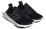 Кроссовки Adidas Ultraboost Light