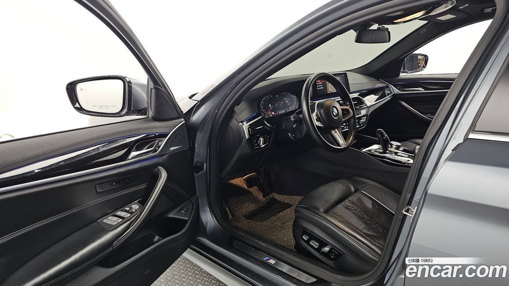 BMW 5 Series (G30) 530i M Sports Plus (04.2020)