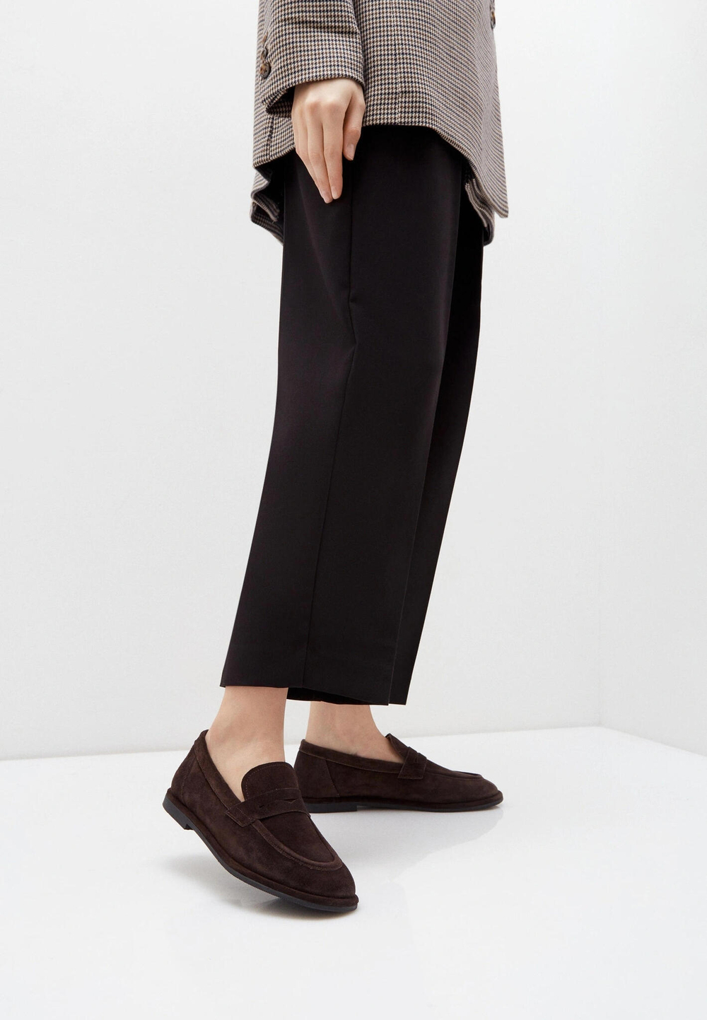 Лоферы // Nino // Chocolate // Suede