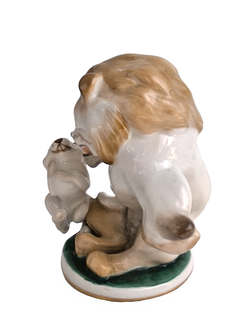 Фарфоровая статуэтка "Заяц во хмелю" ЛФЗ