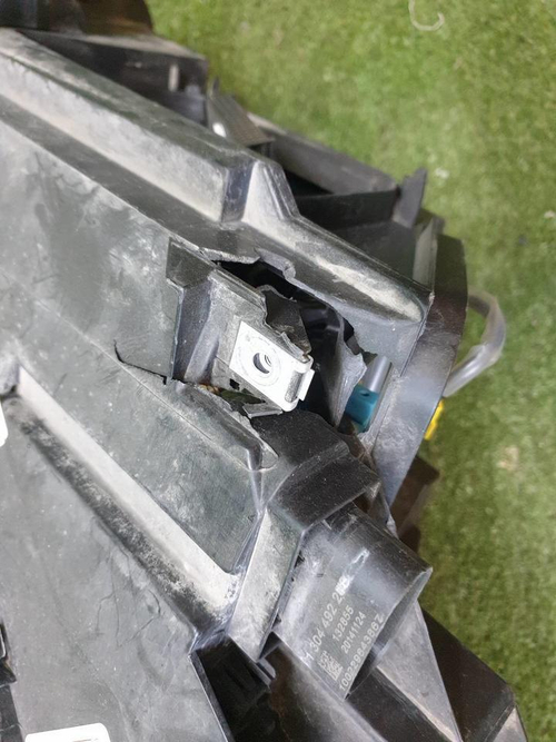 Битая Фара левая Mercedes S w222 (2013-2017) LED