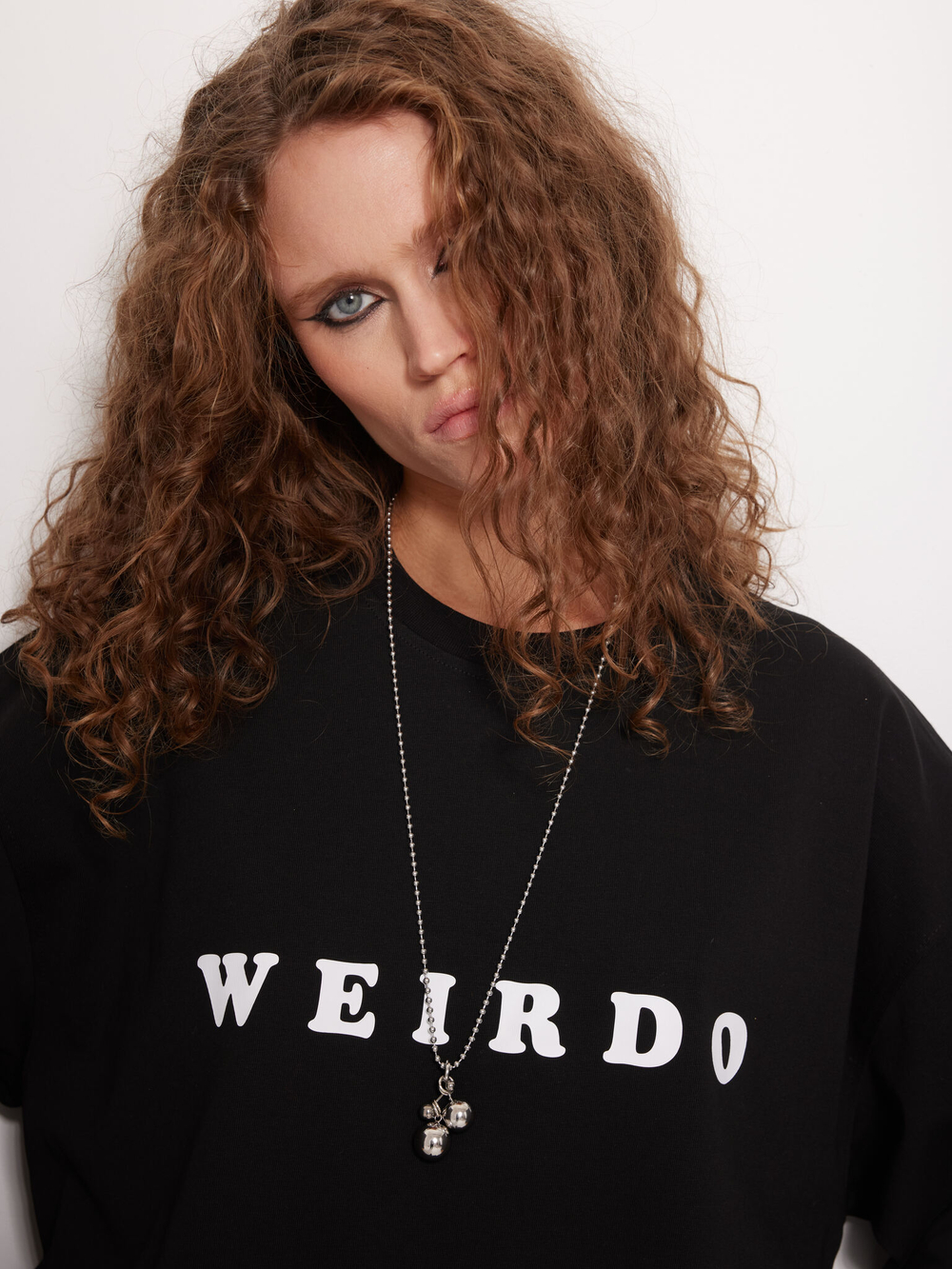 Лонгслив Weirdo, черный