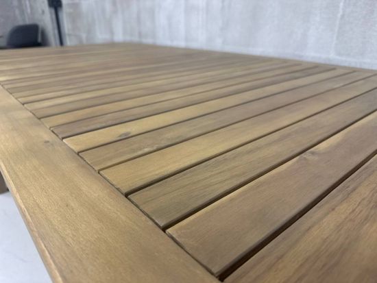 Стол деревянный обеденный Eloise