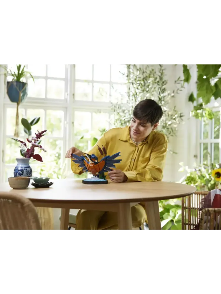 Конструктор для взрослых Icons 10331 Птица зимородок