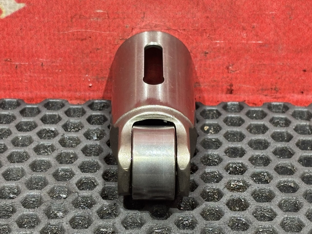 Толкатель впускного клапана 2019г