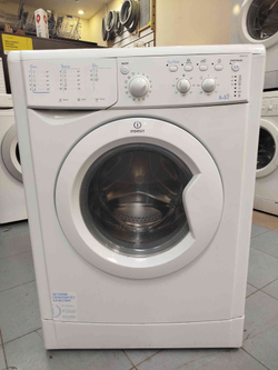 Стиральная машина Indesit IWDC 6105 с сушкой 6 кг б/у