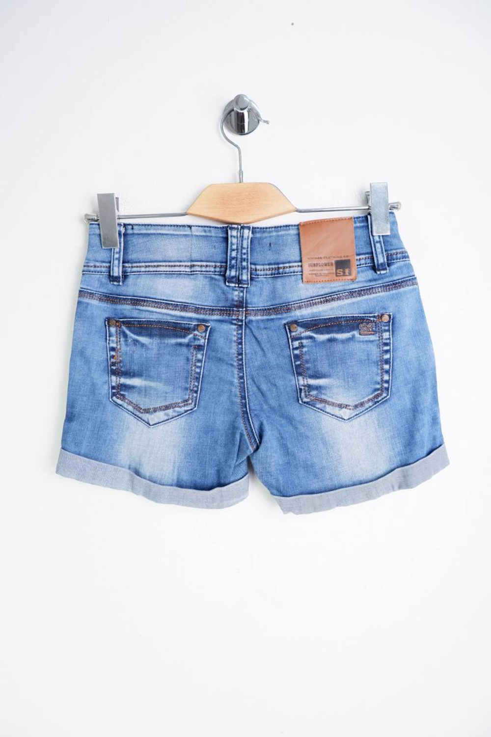 Шорты SunFlower короткие, маркировка 27, визуально на 44 размер