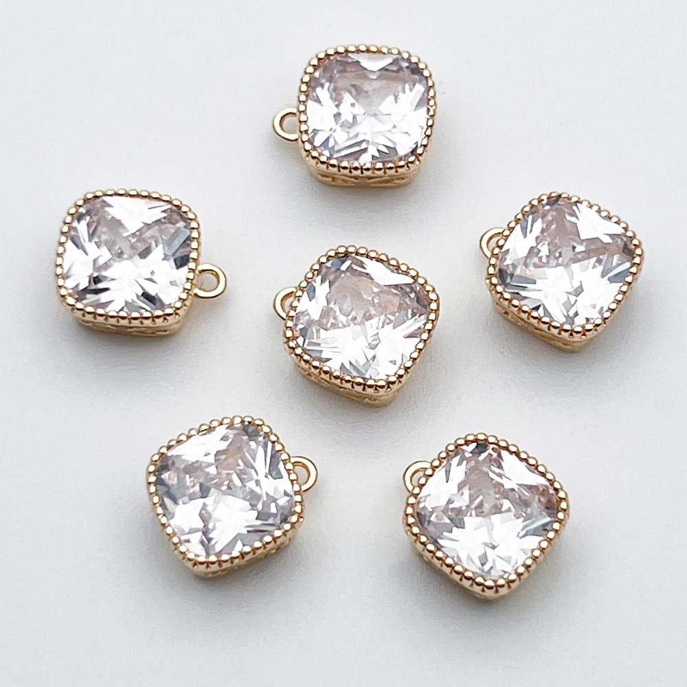 Подвеска Квадрат, цвет золото+прозранчый, размер 9*8 мм, цена за 1 шт