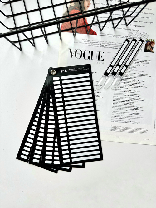 IBDI Наклейки для типс в блокноте в ассортименте