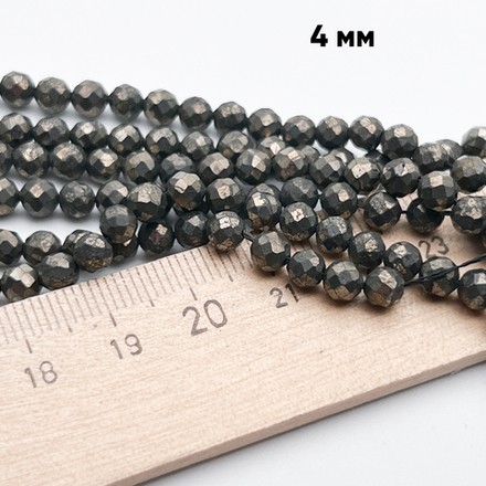 Пирит граненый бусины, диаметр 4,5-4,8 мм, цена за отрезок 19 см (1/2 нити)