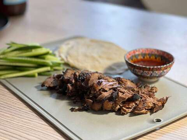 Домашняя пекинская утка с блинами