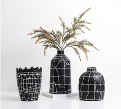 Ваза White line narrow mouth