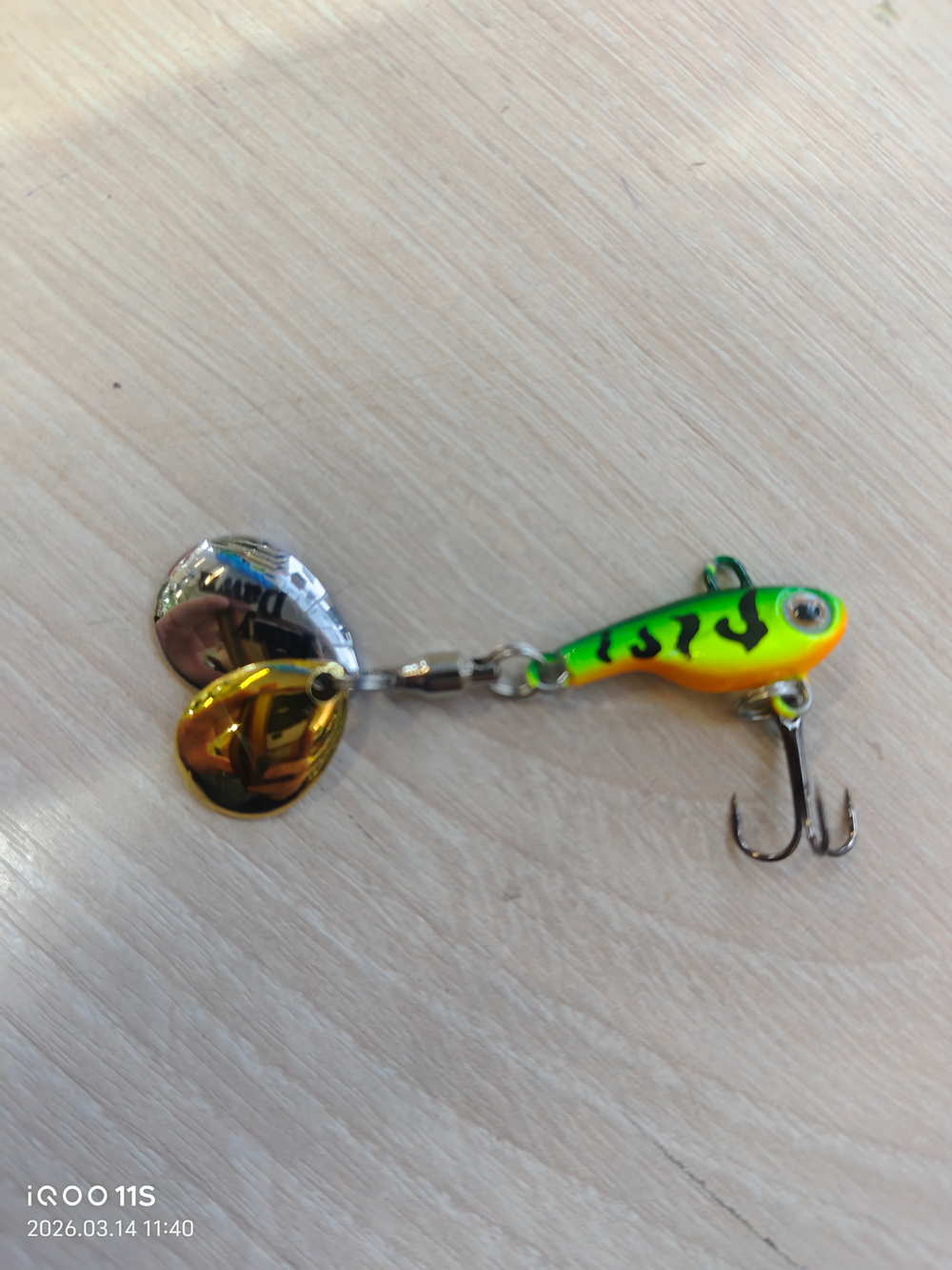 Блесно цикада 5.2см 5 г