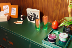 Ваза/Подсвечник из акрила 5 х 5 х 20 Розово-зеленый