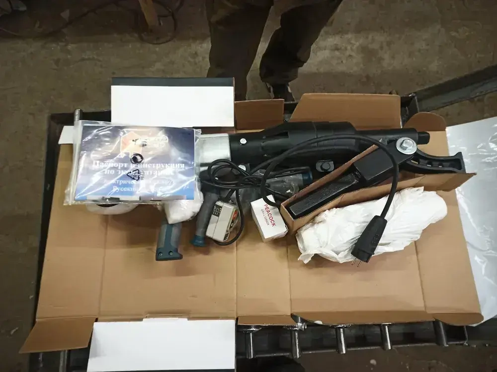 Профессиональный сваекрут Русский мастер 2000вт 2 скорости