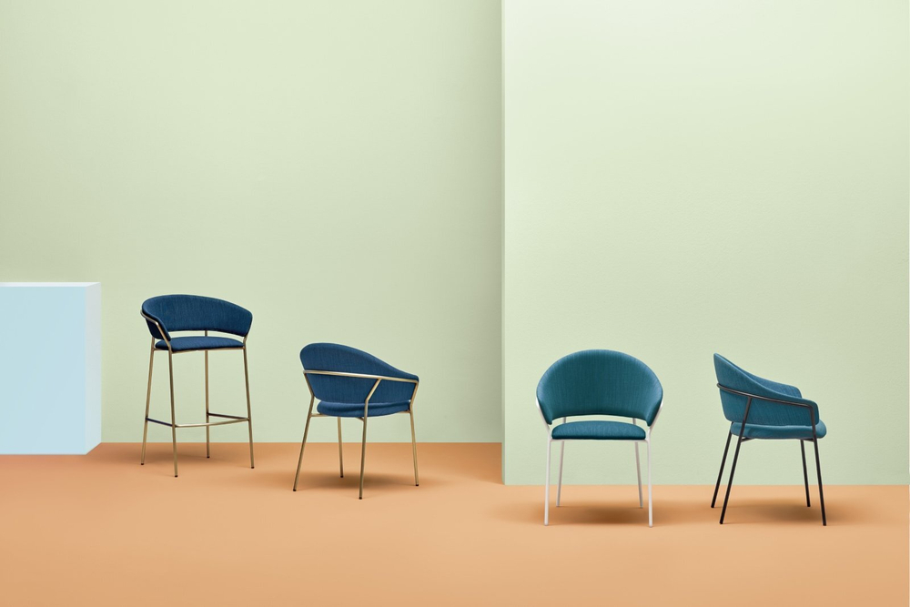 Кресло с обивкой Pedrali Jazz, терракотовый