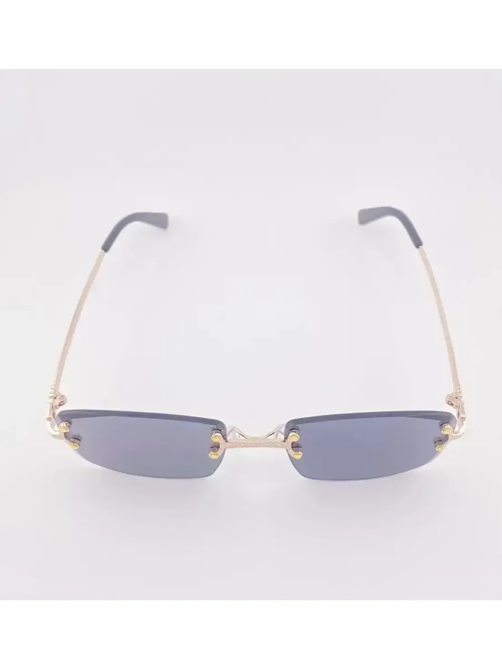 Очки солнцезащитные