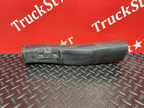 Воздуховод отопителя