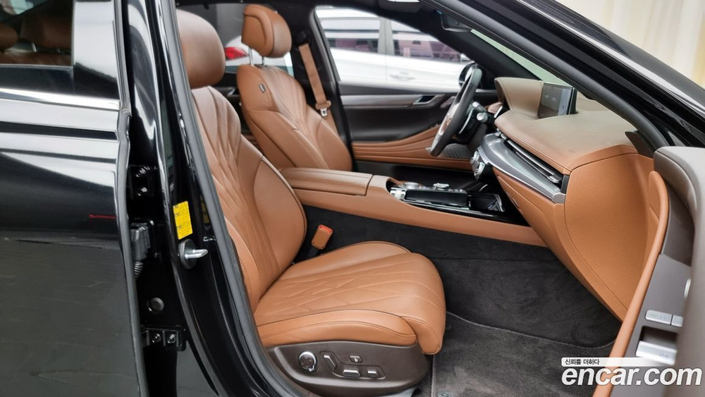 Genesis G80 (RG3) Бензин 2.5 Turbo AWD (07.2023)