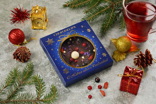 Шоколад темный с украшением "ГОДЖИ, смородина, брусника" 75 гр (Новый Год)