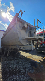 Grunwald 9453 Полуприцеп самосвальный 9453-0000011-60