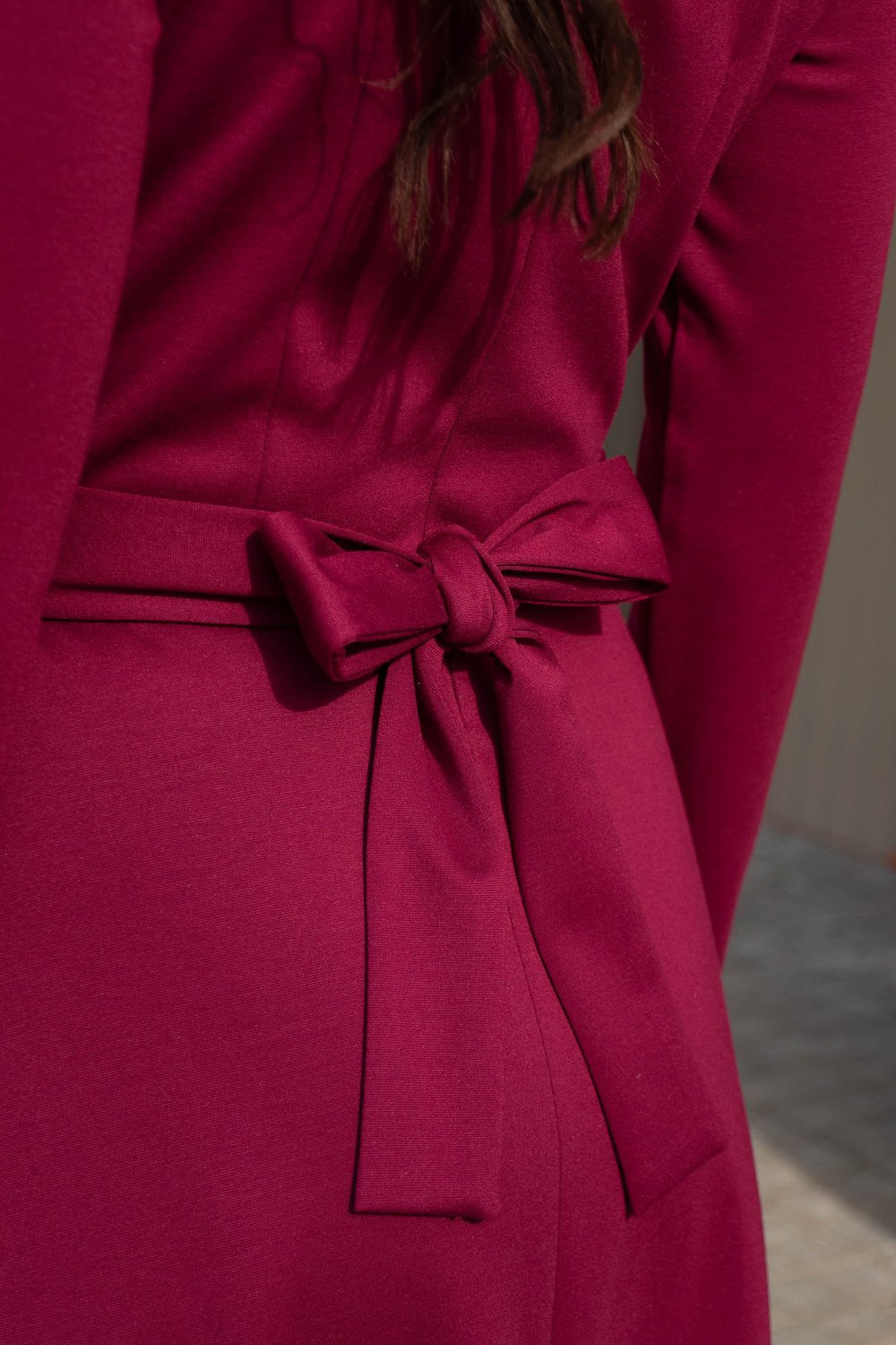 Платье бордовое с кружевом из вискозы