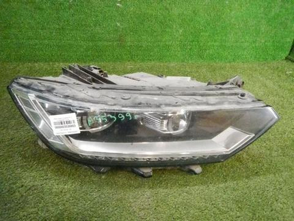 Фара правая VW Passat B8 (2014-2020) LED