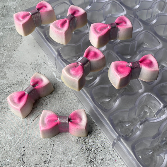 845 | Форма для шоколадных изделий &quot;Бантик&quot; (275*175 мм)