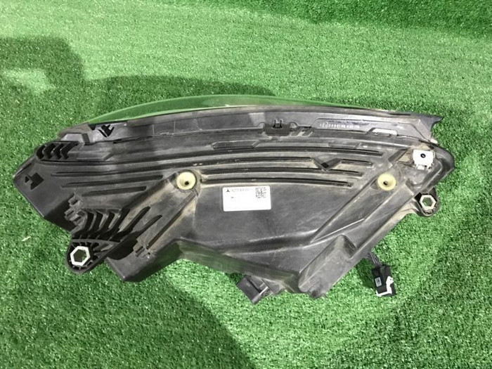 Фара левая Mercedes GLC X253 (2019-2022) LED