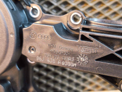 Оригинальный маслоотделитель VAG Hengst  06H103495AJ