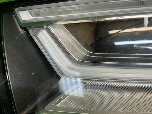 Фара левая Audi Q5 2 80A (2017-2020) LED