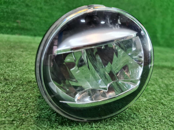 ПТФ правая Toyota Land Cruiser Prado 150 (17-н.в.)