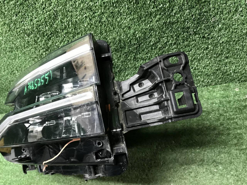 Фара правая Citroen C5 Aircross (2022-н.в.) LED